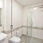 R&b Апартаменты *